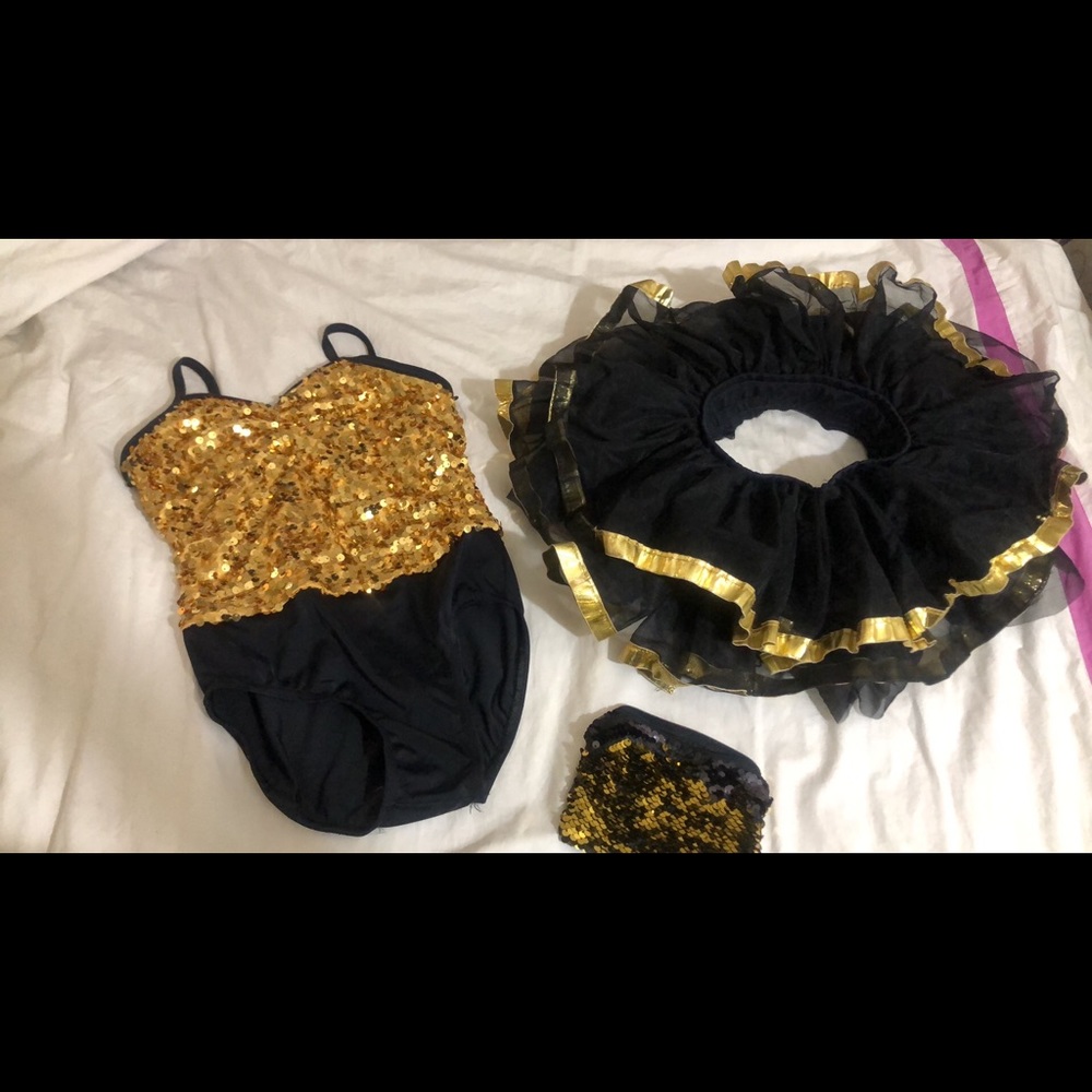 3piece set WEISSMAN girls dance 💃 outfit. Sz 4-5Y